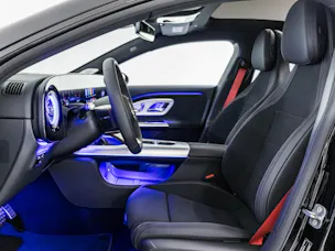 Mercedes-Benz CLA 220 4MATIC