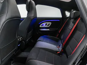 Mercedes-Benz CLA 220 4MATIC