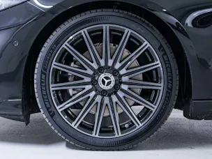 Mercedes-Benz CLA 220 4MATIC