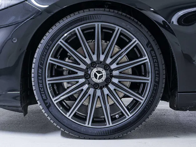 Mercedes-Benz CLA 220 4MATIC