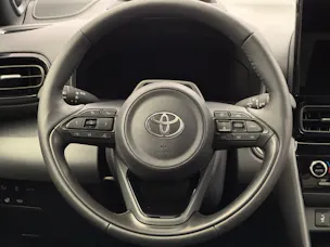 Toyota Yaris Cross 1.5 VVT-i HSD Premium AWD-i