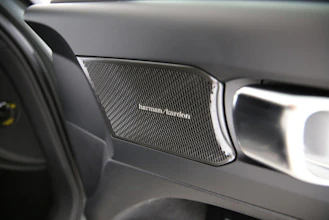 https://vehicle.imgix.net/4174518/8a247d71-11d4-4b7c-aac8-2a884e241679.jpg