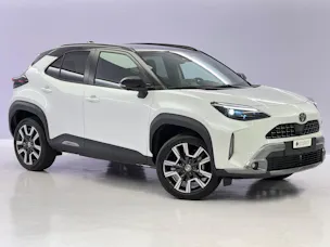 Toyota Yaris Cross 1.5 VVT-i HSD Premium AWD-i