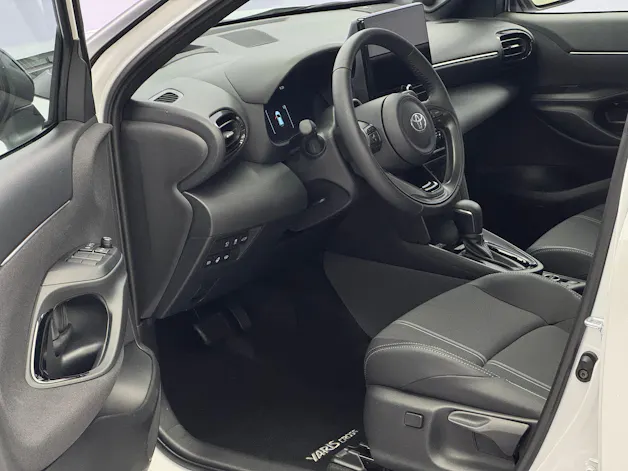 Toyota Yaris Cross 1.5 VVT-i HSD Premium AWD-i