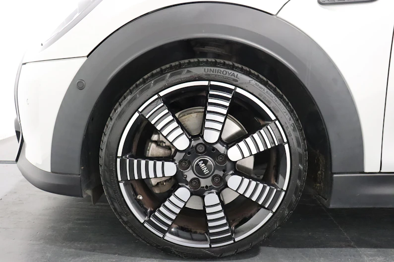 Fahrzeugbild MINI MINI