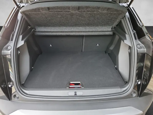 Peugeot 2008 e-GT 54kWh