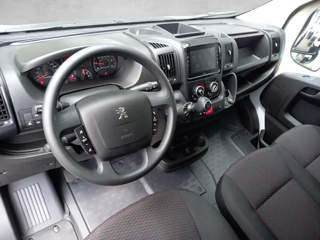 Peugeot Boxer Kaw. 335 L2H2 2.2 BlueHDi 140 S/S
