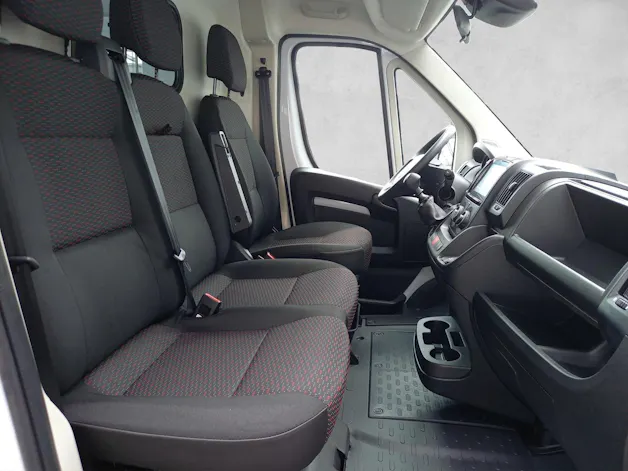Peugeot Boxer Kaw. 335 L2H2 2.2 BlueHDi 140 S/S