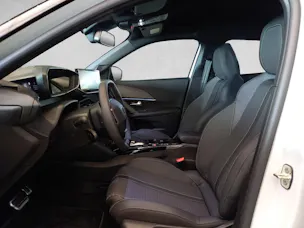 Peugeot 2008 e-GT 54kWh