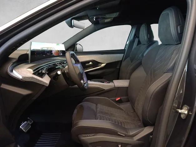 Peugeot 5008 1.2 Hybrid GT