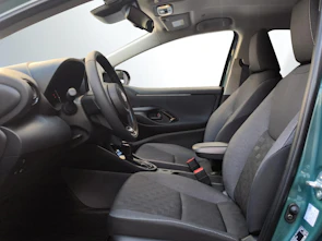 Fahrzeugbild TOYOTA Yaris 1.5 VVT-i HSD Trend