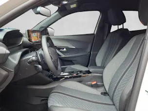 Peugeot 2008 1.2 Hybrid 145 Allure Premium