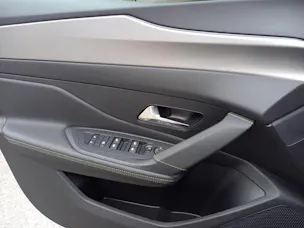 Peugeot 308 e-GT 54kWh