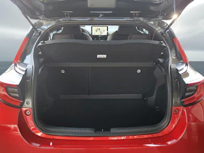 https://vehicle.imgix.net/4174721/80ce819a-d911-43ef-945e-77b13b4694b6.jpg
