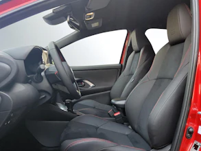 https://vehicle.imgix.net/4174721/d2beff7c-5442-477e-9bf4-3d11a3393e6a.jpg