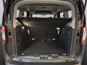 Ford Tourneo Courier 1.0 EcoBoost Titanium