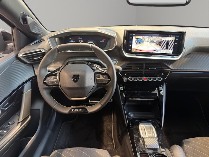 Vehicle image PEUGEOT 208