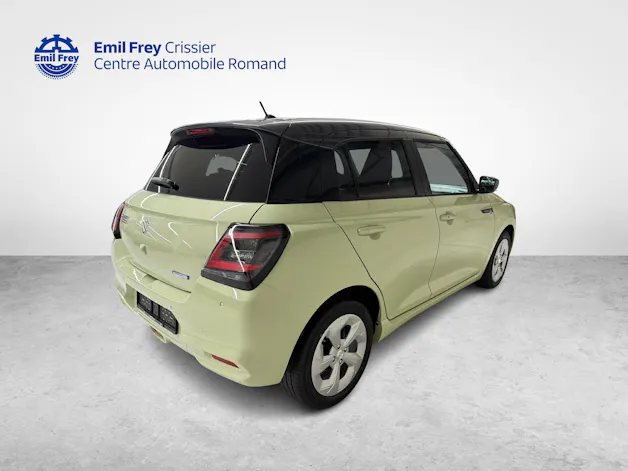 Suzuki Swift 1.2 Sakura Hybrid