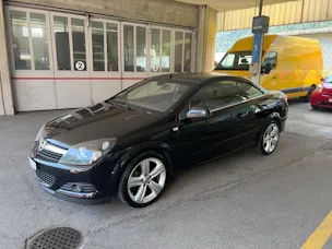 OPEL Astra TwinTop 1.6 T 180 Cosmo