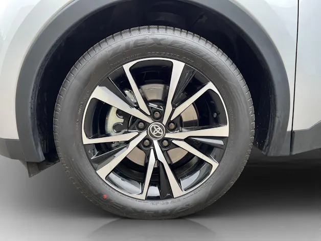 Toyota C-HR 2.0 PHEV Swiss Edition