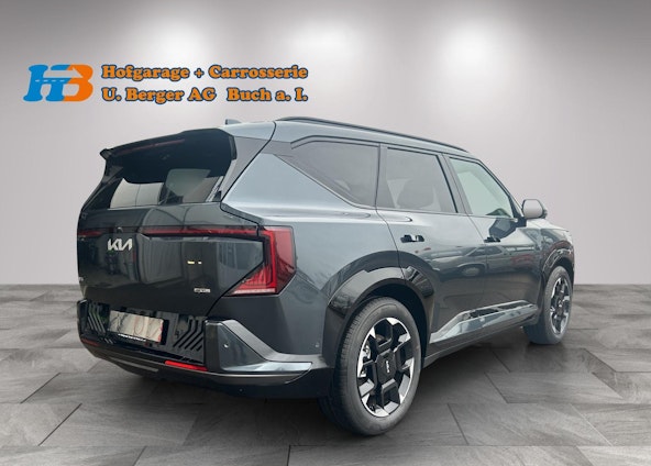 Vehicle image 5 Vehicle image 5