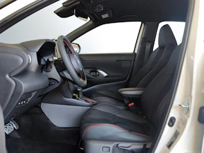 image du véhicule TOYOTA Yaris Cross 1.5 VVT-i HSD GR Sport