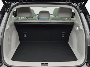 https://vehicle.imgix.net/4174935/ebd2fae8-dae8-432e-92da-3a510ea604e4.jpg