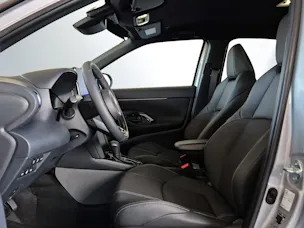 Toyota Yaris Cross 1.5 VVT-i HSD Premium AWD-i