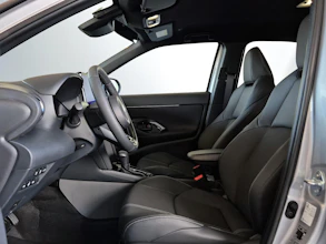 https://vehicle.imgix.net/4174940/965e8aed-276a-497e-ab83-d3e11d0a461a.jpg