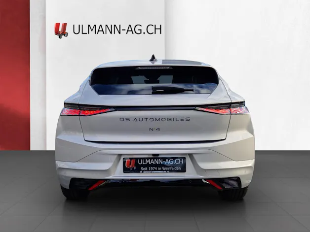 DS Automobiles No4 1.6 E-Tense Performance Line