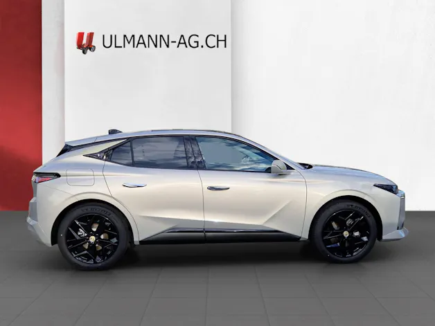 DS Automobiles No4 1.6 E-Tense Performance Line