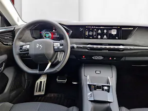 DS Automobiles No4 1.6 E-Tense Performance Line