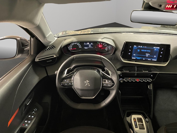 immagine del veicolo PEUGEOT 208