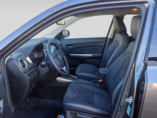 Suzuki Vitara 1.4 T Compact Top Hybrid 4x4