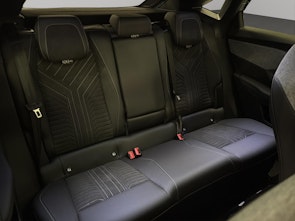 Vehicle image PEUGEOT 3008 e-Launch Edition AWD