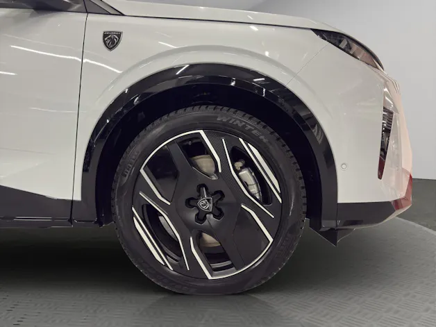 Peugeot 3008 e-Launch Edition AWD