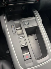 https://vehicle.imgix.net/4175025/f8ae65e7-c710-44e5-9f5a-b3062a65b74e.jpg