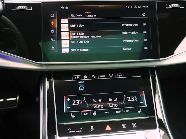 Audi Q8 SUV 55 TFSI e S line quattro T-Tronic