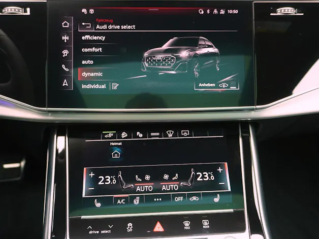 Audi Q8 SUV 55 TFSI e S line quattro T-Tronic