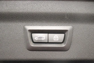 https://vehicle.imgix.net/4175049/3f6570a6-44ad-4a16-aa16-9ca551df33bc.JPG