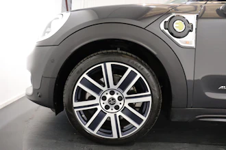 https://vehicle.imgix.net/4175049/6b0e5a84-db53-488d-a653-92b22da32511.JPG