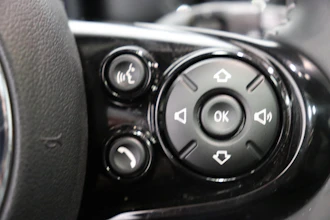 https://vehicle.imgix.net/4175049/837476d3-08a5-4ed1-9ce5-154accd4033d.JPG