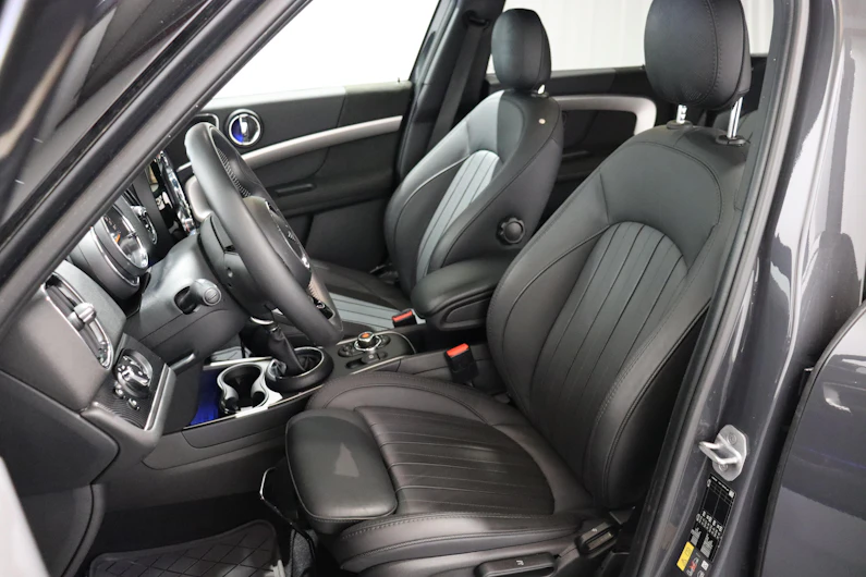 image du véhicule MINI COUNTRYMAN