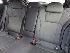 Fahrzeugbild SUBARU Crosstrek 2.0i e-Boxer Swiss Plus