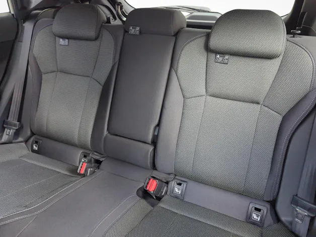 Subaru Crosstrek 2.0i e-Boxer Swiss Plus