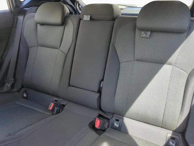 Subaru Crosstrek 2.0i e-Boxer Swiss Plus