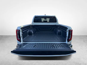 https://vehicle.imgix.net/4175059/082a6097-2611-4aba-8582-a9f02fc7c749.jpg