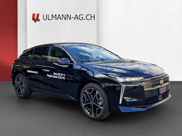 DS Automobiles No4 1.6 E-Tense Étoile Nappa