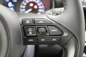 Fahrzeugbild TOYOTA Yaris 1.5 VVT-i HSD Comfort