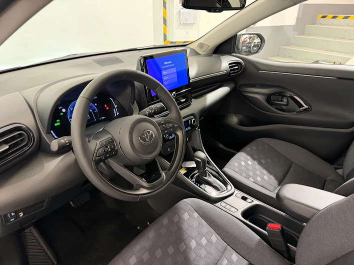 Fahrzeugbild TOYOTA YARIS